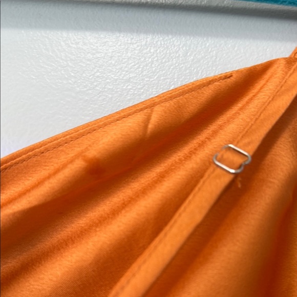 Nasty Gal Orange Fitted Sleeveless Camisole - Picture 5 of 5